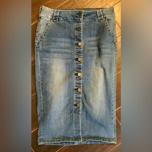 New York & Company Denim Pencil Skirt Women 6 Blue Excellent Button Front Midi